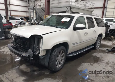 2014 GMC Yukon Xl 1500 Denali z USA, uszkodzony, nr VIN 1GKS2MEF9ER217156